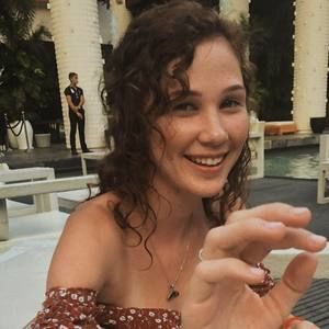 Meet your Posher, Grace